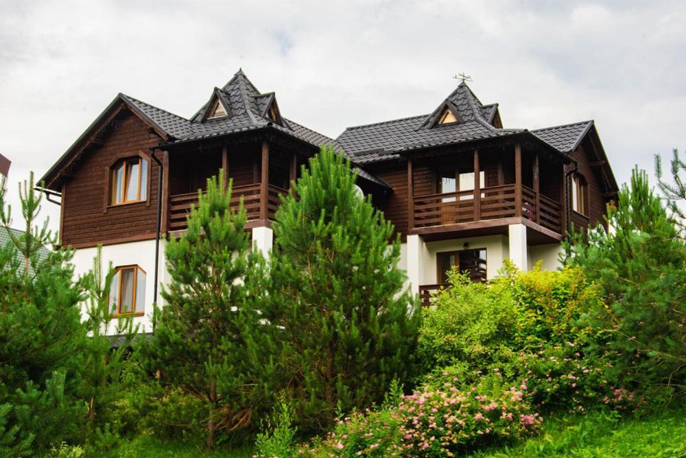 Apart-Hotel Vershina Яремче Екстер'єр фото